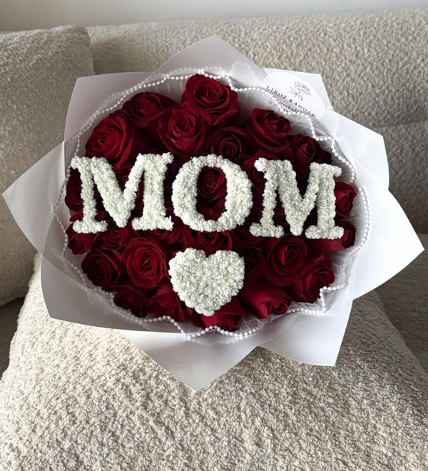 זר ורדים אדומים MOM